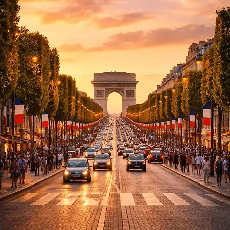 Apartment Parisian Champs Elysees *